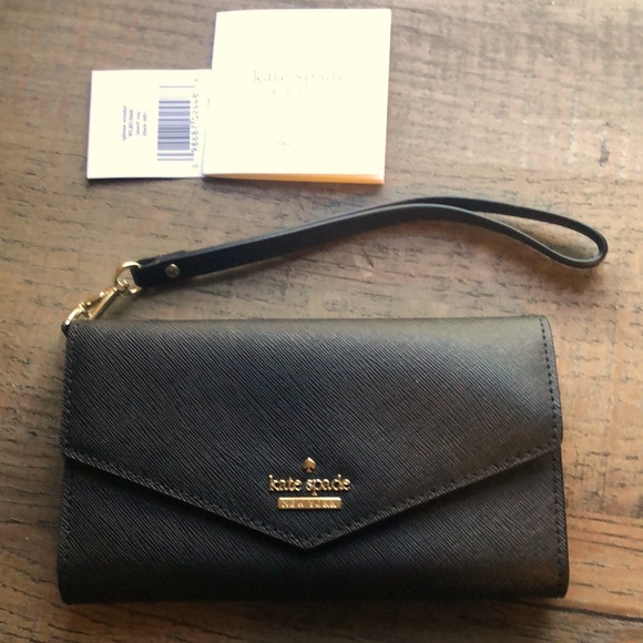 kate spade Handbags - Kate Spade iPhone Wristlet